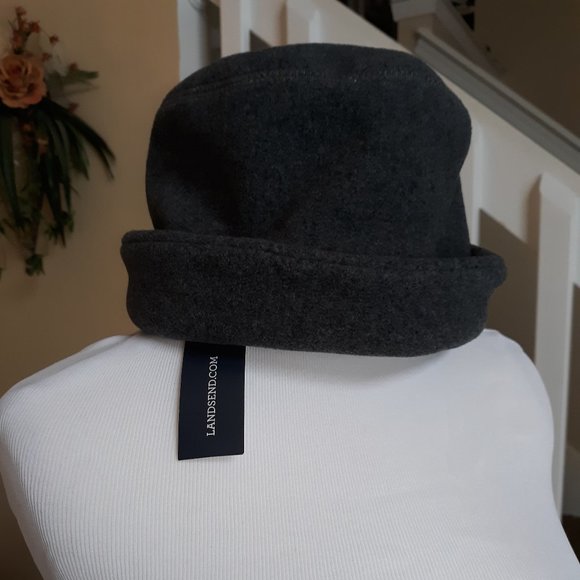 Lands' End Other - Men's Light Gray Lands' End Fleece Cap NWT